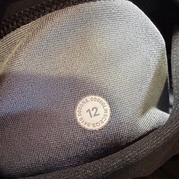 Lululemon Mapped Out High-Rise Tight 12 - Picture 4 of 4